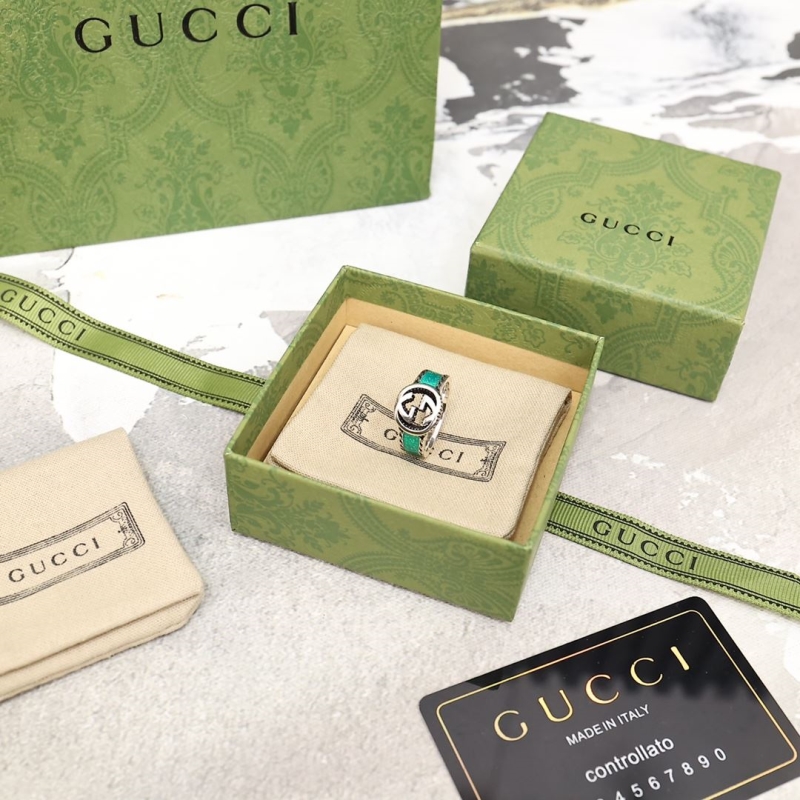 G*u*i rings